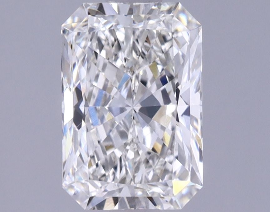 IGI 1.21ct Radiant F VVS2 - Loose Lab Diamond: IGI 1.21ct Radiant F VVS2 - Loose Lab Diamond The IGI certified 1.21ct radiant loose lab diamond has color F and clarity VVS2, along with excellent polish and symmetry. Item Specifics: Source: This Is
