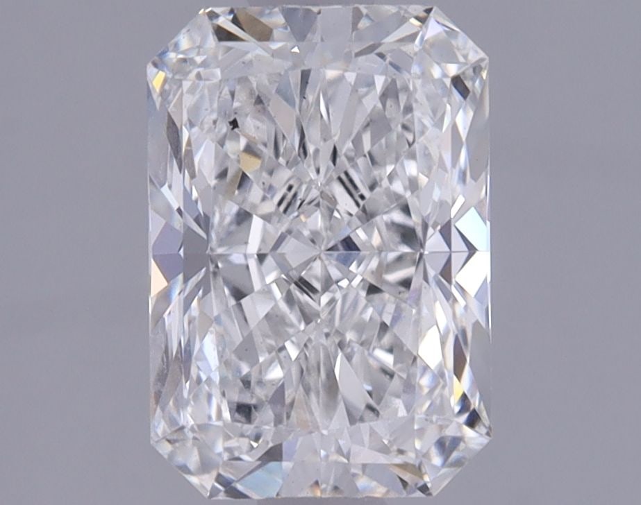 Loose Lab Diamond IGI Radiant 1.32ct E VS2: Loose Lab Diamond IGI Radiant 1.32ct E VS2 Loose Lab Diamond IGI Radiant, 1.32ct, E color, VS2 clarity, featuring EX polish and symmetry. Certified by IGI, measurements are 7.78L x 5.41W x 3.69H. Item