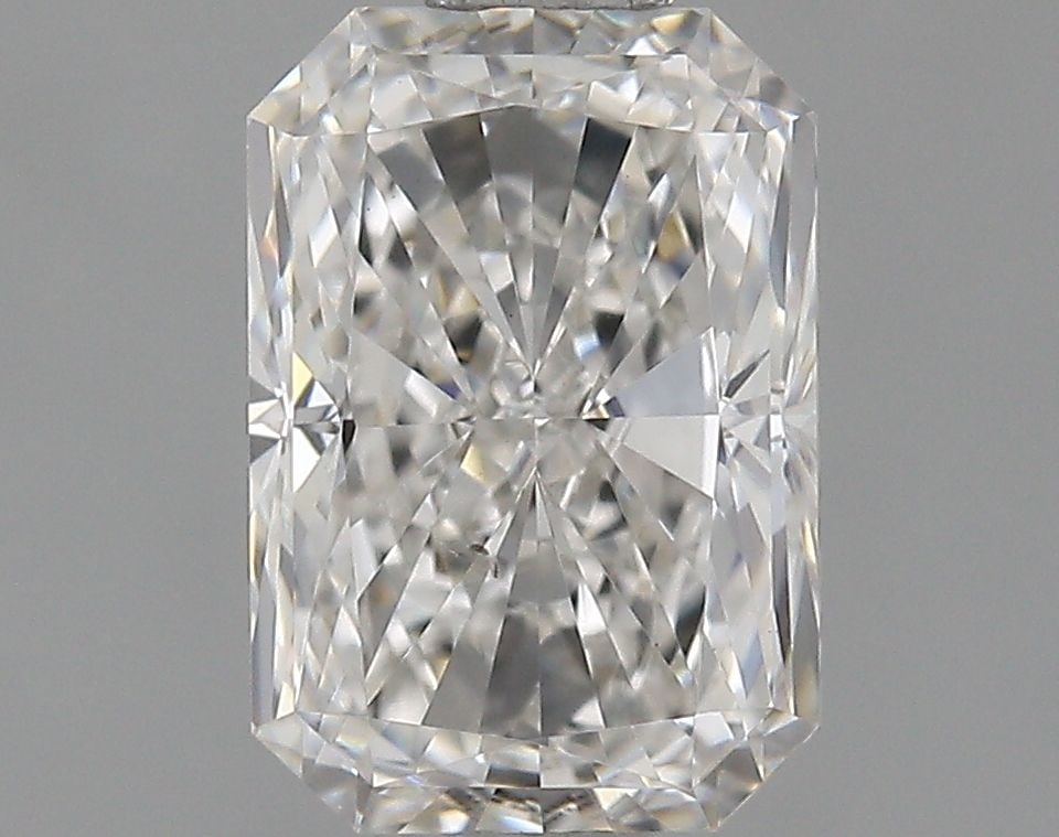 Loose Lab Diamond IGI Radiant 1.18ct G SI1: Loose Lab Diamond IGI Radiant 1.18ct G SI1 Loose lab-grown diamond of 1.18 carats, radiant cut, color G, clarity SI1, featuring excellent polish and symmetry; certified by IGI. Item Specifics: Source:
