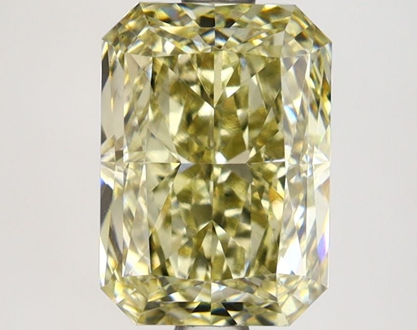Loose Lab Diamond IGI Radiant 2.5ct Fancy Yellow VS1: Loose Lab Diamond IGI Radiant 2.5ct Fancy Yellow VS1 Loose Lab Diamond IGI Radiant, 2.5ct, Color Fancy Yellow, Clarity VS1, with excellent polish and symmetry, certified by IGI, measuring 9.03L x 6.42