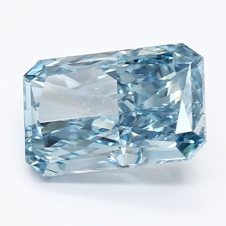 Loose Lab Diamond IGI Radiant 2.57ct Fancy Vivid Blue VS1: Loose Lab Diamond IGI Radiant 2.57ct Fancy Vivid Blue VS1 Loose lab-grown diamond, IGI certified, 2.57ct radiant, color Fancy Vivid Blue, clarity VS1, with very good polish and excellent symmetry; mea