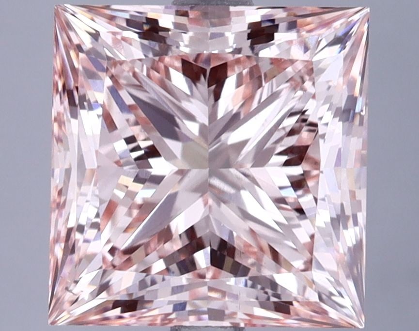 Loose Lab Diamond 4.4ct Fancy Intense Pink VS2 - IGI Princess: Loose Lab Diamond 4.4ct Fancy Intense Pink VS2 - IGI Princess Loose lab diamond weighing 4.4ct, cut in a princess style, with fancy intense pink color and VS2 clarity. Certified by IGI, it measures 8.