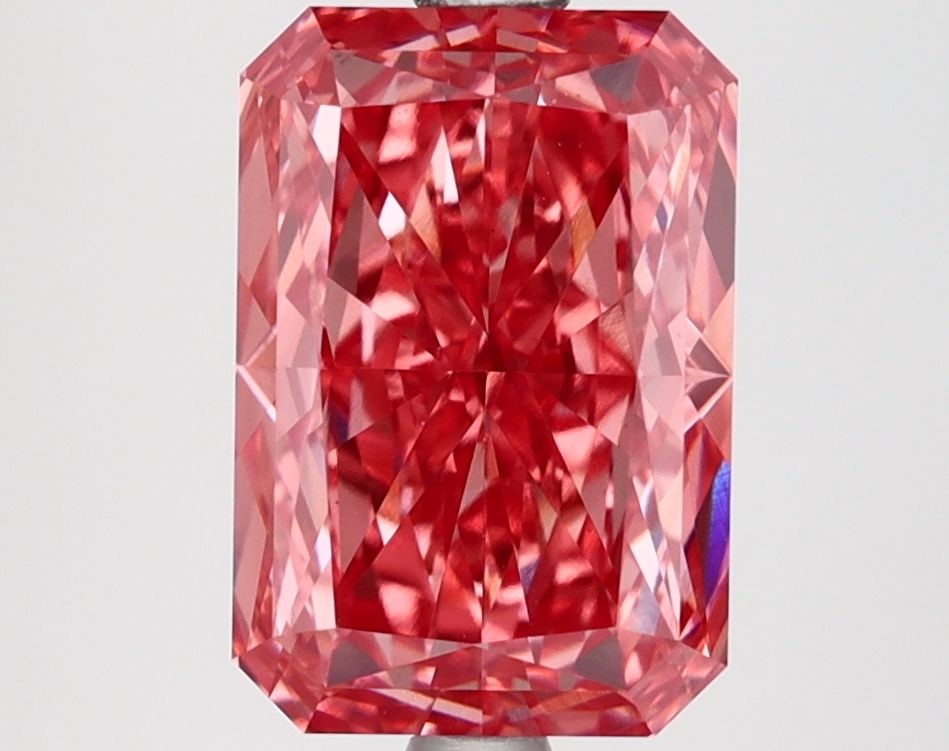 Loose Lab Diamond 2.97ct Fancy Vivid Pink VS1 - IGI Radiant: Loose Lab Diamond 2.97ct Fancy Vivid Pink VS1 - IGI Radiant Loose Lab Diamond, 2.97ct, radiant cut, fancy vivid pink color, VS1 clarity, dimensions 9.89L x 6.75W x 4.6H, certified by IGI. Item Specifi