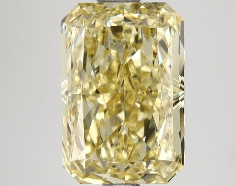 Loose Lab Diamond IGI Radiant 2.81ct Fancy Vivid Yellow VS1: Loose Lab Diamond IGI Radiant 2.81ct Fancy Vivid Yellow VS1 Loose Lab Diamond IGI Radiant, 2.81ct, Fancy Vivid Yellow, VS1 clarity, with EX polish and symmetry. Certified by IGI, measurements are 9.68