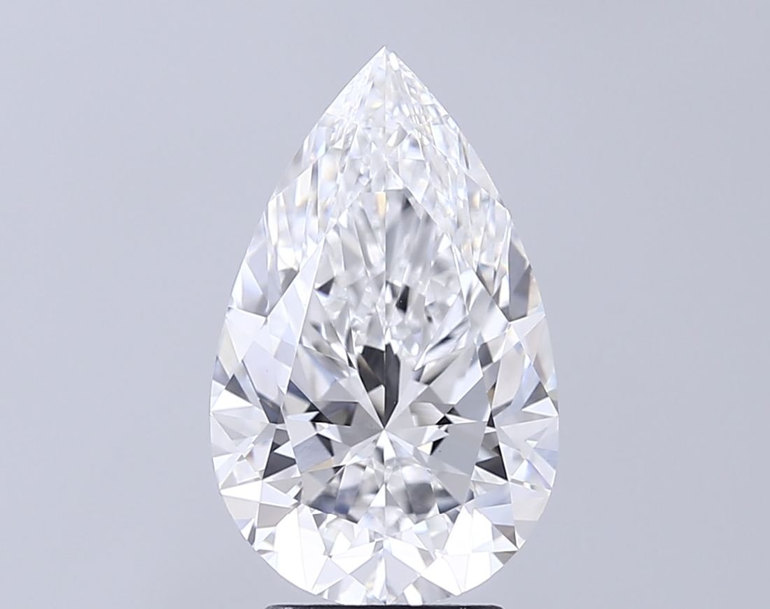 Loose Lab Diamond IGI Pear 4.07ct E VVS2: Loose Lab Diamond IGI Pear 4.07ct E VVS2 Loose lab diamond weighing 4.07ct, pear cut, E color, VVS2 clarity, with EX polish and EX symmetry, certified by IGI. Item Specifics: Source: This Is A Real Di