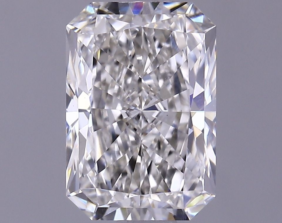 Radiant 1.24ct G VS1 - Loose Lab Diamond IGI: Radiant 1.24ct G VS1 - Loose Lab Diamond IGI Radiant 1.24ct lab-grown diamond with G color, VS1 clarity, certified by IGI; dimensions are 7.65L x 5.26W x 3.53H. Item Specifics: Source: This Is A Real