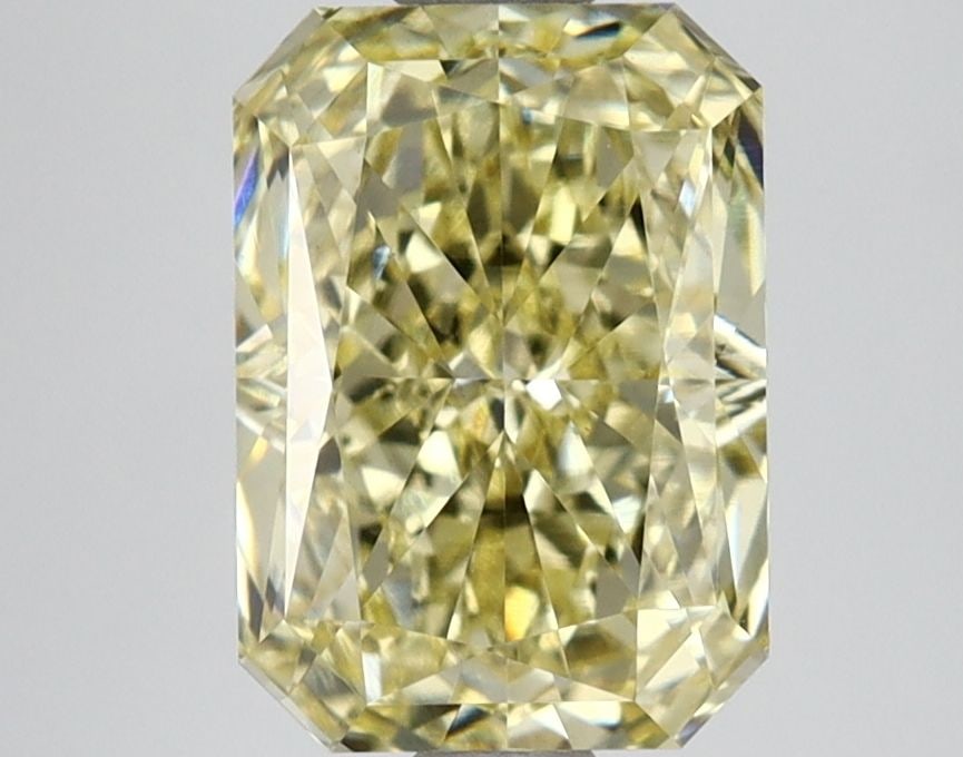 Loose Lab Diamond IGI Radiant 2.59ct Fancy Intense Yellow VVS2: Loose Lab Diamond IGI Radiant 2.59ct Fancy Intense Yellow VVS2 Loose Lab Diamond IGI Radiant, 2.59ct, Color Fancy Intense Yellow, Clarity VVS2, featuring EX Polish and EX Symmetry. Certification: IGI.