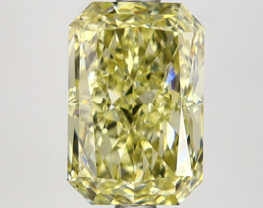 Loose Lab Diamond IGI Radiant 2.6ct Fancy Intense Yellow VS1: Loose Lab Diamond IGI Radiant 2.6ct Fancy Intense Yellow VS1 Loose Lab Diamond IGI Radiant 2.6ct Fancy Intense Yellow VS1, featuring excellent polish and symmetry, certified by IGI, with dimensions 9.