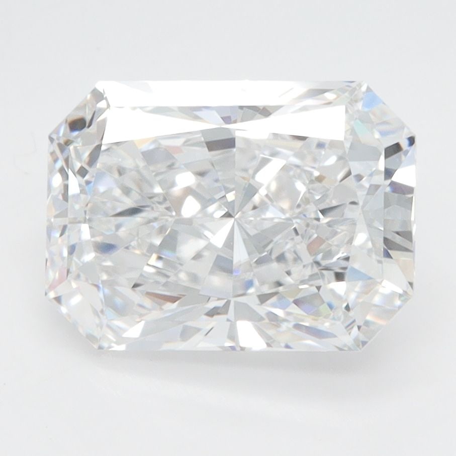 Loose Lab Diamond GIA Radiant 3.04ct D VVS2: Loose Lab Diamond GIA Radiant 3.04ct D VVS2 Loose Lab Diamond GIA Radiant weighing 3.04ct, color D, clarity VVS2, with EX polish and EX symmetry, measuring 10.17L x 7.33W x 4.84H. Item Specifics: Sour