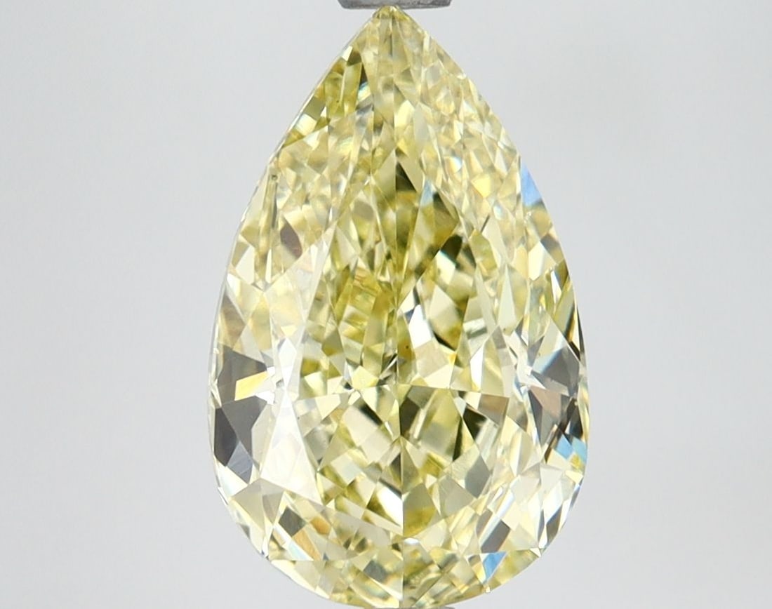 Loose Lab Diamond IGI Pear 3.0ct Fancy Intense Yellow VS1: Loose Lab Diamond IGI Pear 3.0ct Fancy Intense Yellow VS1 Loose Lab Diamond IGI Pear, 3.0ct, fancy intense yellow, clarity VS1, with excellent polish and symmetry. Measures 11.89L x 7.41W x 4.62H and