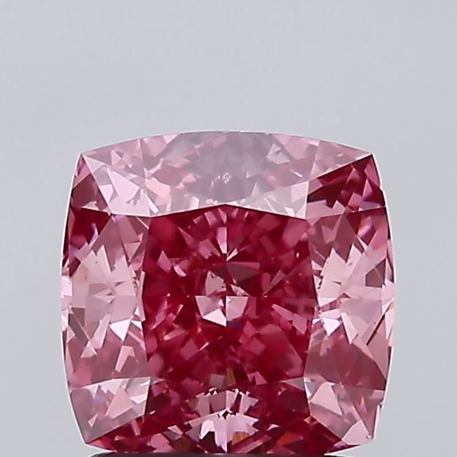 Loose Lab Diamond IGI Cushion Modified 1.52ct Fancy Vivid Pink VS1: Loose Lab Diamond IGI Cushion Modified 1.52ct Fancy Vivid Pink VS1 Loose Lab Diamond IGI Cushion Modified, weighing 1.52ct with a Fancy Vivid Pink color and VS1 clarity, featuring excellent polish and