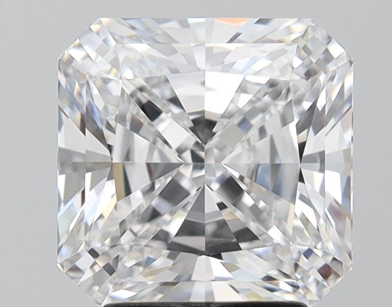 Radiant 3.53ct D VS1 - Loose Lab Diamond GIA: Radiant 3.53ct D VS1 - Loose Lab Diamond GIA 3.53ct loose lab-grown diamond, color D, clarity VS1, with excellent polish and symmetry, certified by GIA. Item Specifics: Source: This Is A Real Diamond