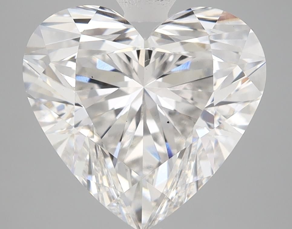 Loose Lab Diamond IGI Heart 4.52ct F VS1: Loose Lab Diamond IGI Heart 4.52ct F VS1 Loose lab-grown diamond weighing 4.52 carats, in a heart cut, color F, and clarity VS1. IGI certified, it has excellent polish and symmetry, measuring 10.45L x