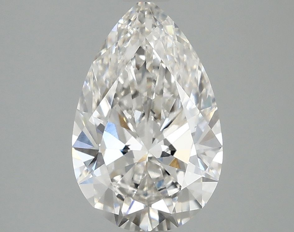 Loose Lab Diamond IGI Pear 2.02ct F VVS1: Loose Lab Diamond IGI Pear 2.02ct F VVS1 Loose lab diamond IGI pear shape, 2.02ct F color and VVS1 clarity, certified by IGI, exhibiting excellent polish and symmetry. Measurements: 11.32L x 7.21W x 4