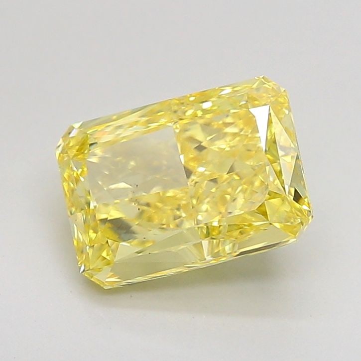 Loose Lab Diamond IGI Radiant 2.01ct Fancy Vivid Yellow VS2: Loose Lab Diamond IGI Radiant 2.01ct Fancy Vivid Yellow VS2 Loose Lab Diamond IGI Radiant 2.01ct in Fancy Vivid Yellow color and VS2 clarity, featuring excellent polish and symmetry. Certified by IGI,