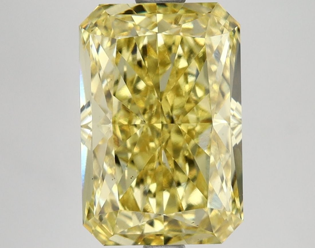 Loose Lab Diamond IGI Radiant 4.74ct Fancy Vivid Yellow VS1: Loose Lab Diamond IGI Radiant 4.74ct Fancy Vivid Yellow VS1 Loose lab-grown diamond weighing 4.74ct, color Fancy Vivid Yellow, clarity VS1, with measurements of 11.56L x 7.67W x 5.46H, certified by IG