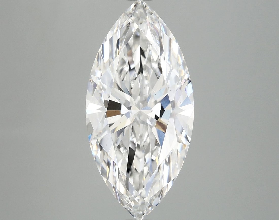 Loose Lab Diamond 4.06ct Marquise IGI E VS2: Loose Lab Diamond 4.06ct Marquise IGI E VS2 Loose lab-created diamond weighing 4.06ct, shaped marquise, with an E color and VS2 clarity, certified by IGI. Item Specifics: Source: This Is A Real Diamon