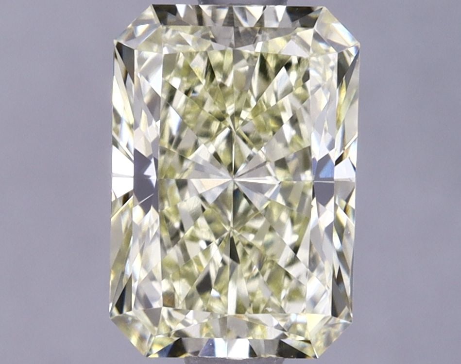 Loose Lab Diamond IGI Radiant 1.62ct Fancy Yellow VS1: Loose Lab Diamond IGI Radiant 1.62ct Fancy Yellow VS1 This loose lab-grown diamond is a 1.62ct radiant cut with a fancy yellow color and VS1 clarity, certified by IGI, showcasing excellent polish and