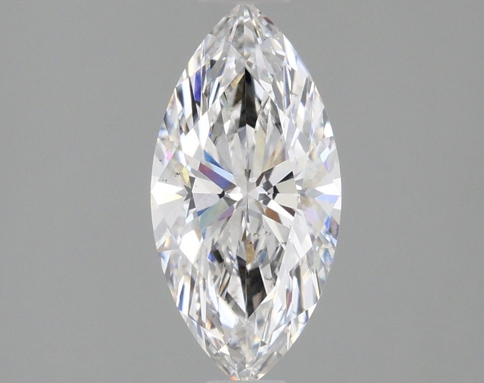 Loose Lab Diamond IGI Marquise 1.35ct D VS2: Loose Lab Diamond IGI Marquise 1.35ct D VS2 This is a 1.35ct loose lab-grown marquise diamond with a color grade of D and clarity of VS2, featuring excellent polish and symmetry, and certified by IGI.