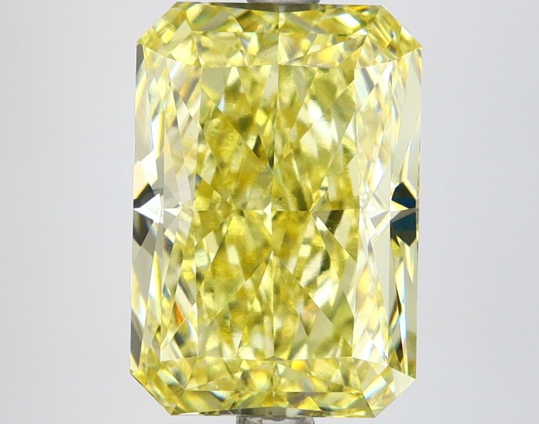 Loose Lab Diamond IGI Radiant 5.0ct Fancy Intense Yellow VS1: Loose Lab Diamond IGI Radiant 5.0ct Fancy Intense Yellow VS1 Loose Lab Diamond IGI Radiant 5.0ct, fancy intense yellow color, clarity VS1, with excellent polish and symmetry. Certified by IGI, measuri