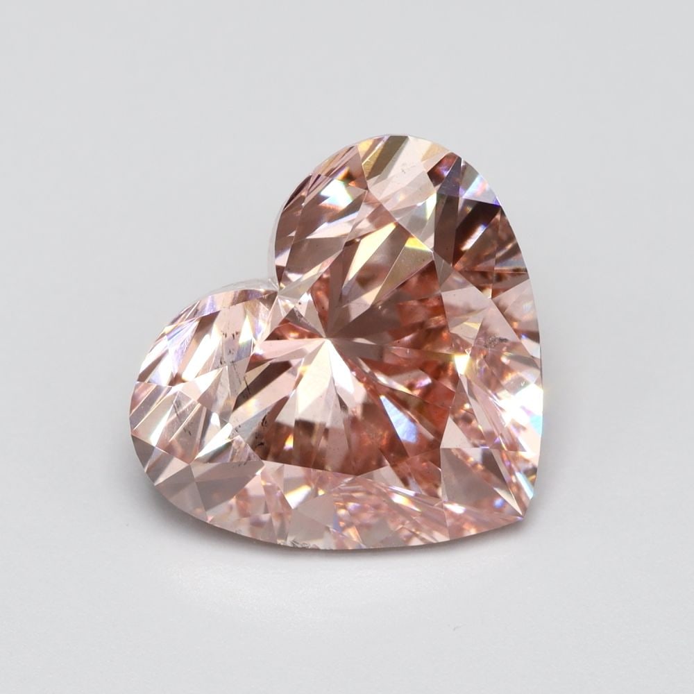 Loose Lab Diamond Heart 3.0ct Fancy Vivid Pink SI1: Loose Lab Diamond Heart 3.0ct Fancy Vivid Pink SI1 Loose Lab Diamond Heart, 3.0ct, colored Fancy Vivid Pink with SI1 clarity. It has good polish and symmetry, but is not certified. Item Specifics: Sou