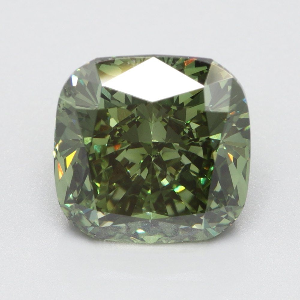 Loose Lab Diamond 3.02ct Cushion Brilliant Fancy Vivid Green VS2: Loose Lab Diamond 3.02ct Cushion Brilliant Fancy Vivid Green VS2 Loose Lab Diamond, 3.02ct Cushion Brilliant, Color: Fancy Vivid Green, Clarity: VS2 with Very Good Polish and Symmetry. No certificatio
