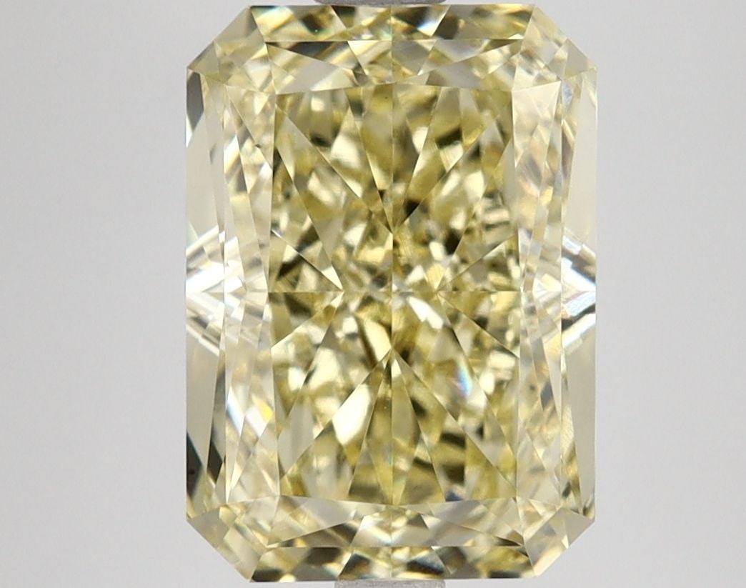 Loose Lab Diamond 4.64ct Fancy Intense Yellow VS2 - IGI Radiant: Loose Lab Diamond 4.64ct Fancy Intense Yellow VS2 - IGI Radiant Loose lab-grown diamond, 4.64ct, Radiant cut, Fancy Intense Yellow color, VS2 clarity, IGI certified, measurements 11.07 x 7.88 x 5.59mm
