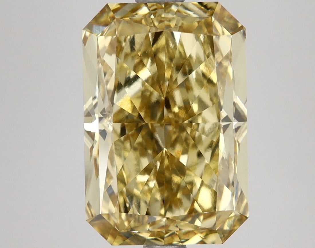 Loose Lab Diamond 4.71ct Fancy Intense Yellow VVS2 IGI Radiant: Loose Lab Diamond 4.71ct Fancy Intense Yellow VVS2 IGI Radiant This 4.71ct loose lab-grown diamond features a radiant cut, fancy intense yellow color, and VVS2 clarity, certified by IGI. Item Specific