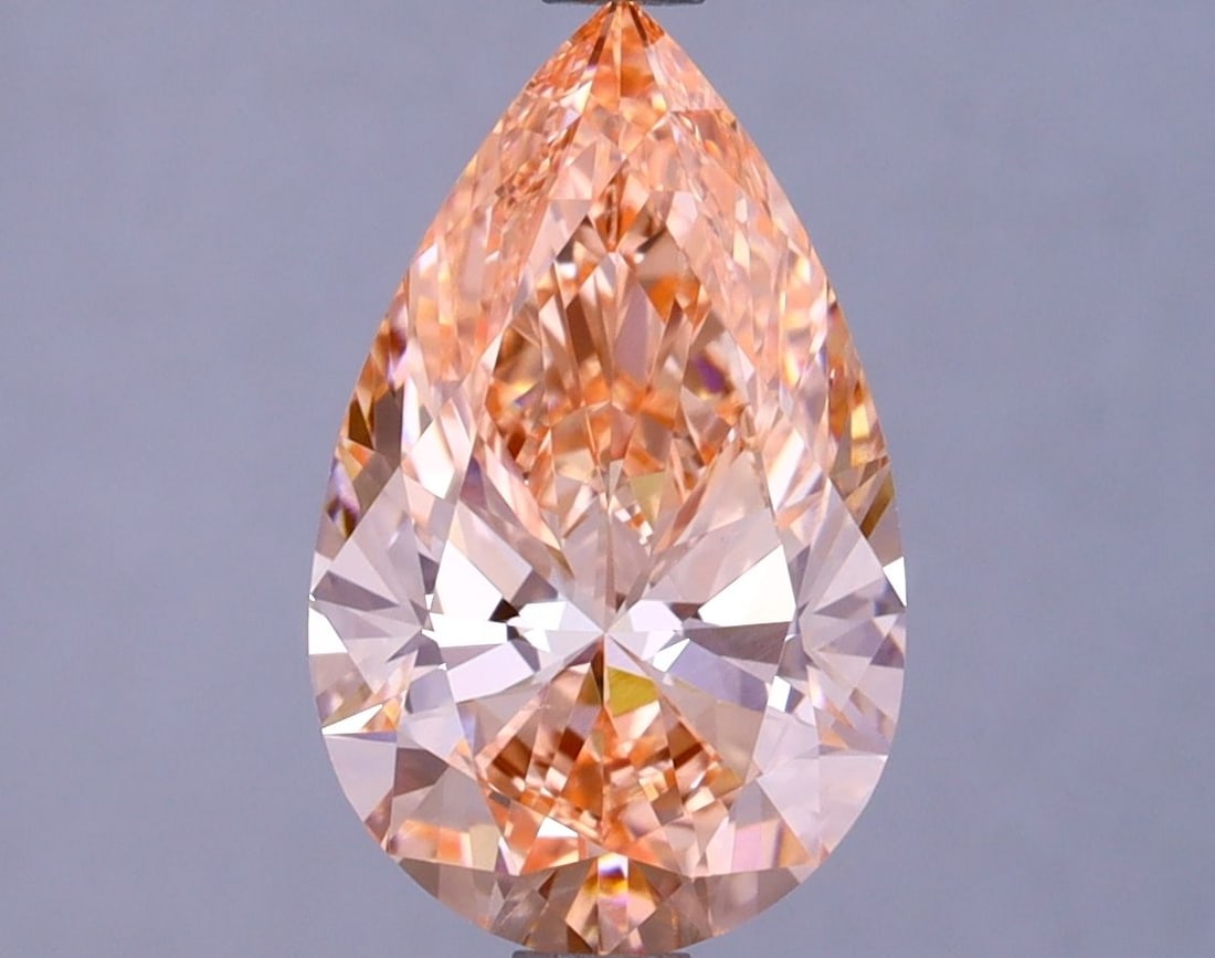 Loose Lab Diamond 2.38ct Fancy Vivid Pink VVS2 IGI Pear: Loose Lab Diamond 2.38ct Fancy Vivid Pink VVS2 IGI Pear Loose Lab Diamond weighing 2.38ct, featuring a Fancy Vivid Pink color and VVS2 clarity, certified by IGI. Measurements are 12.25L x 7.54W x 4.5H
