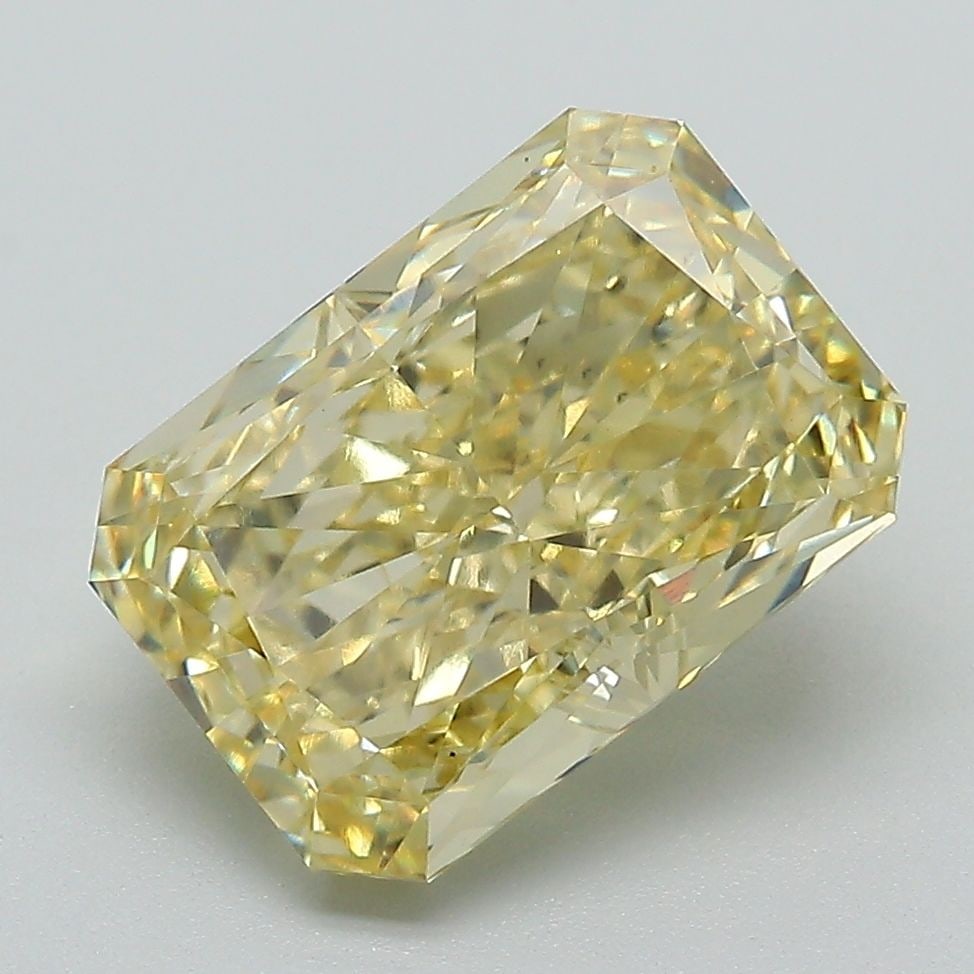 Loose Lab Diamond IGI Radiant 4.04ct Fancy Vivid Yellow VS1: Loose Lab Diamond IGI Radiant 4.04ct Fancy Vivid Yellow VS1 Loose Lab Diamond at 4.04ct, fancy vivid yellow color, and VS1 clarity, certified by IGI. Item Specifics: Source: This Is A Real Diamond Gro