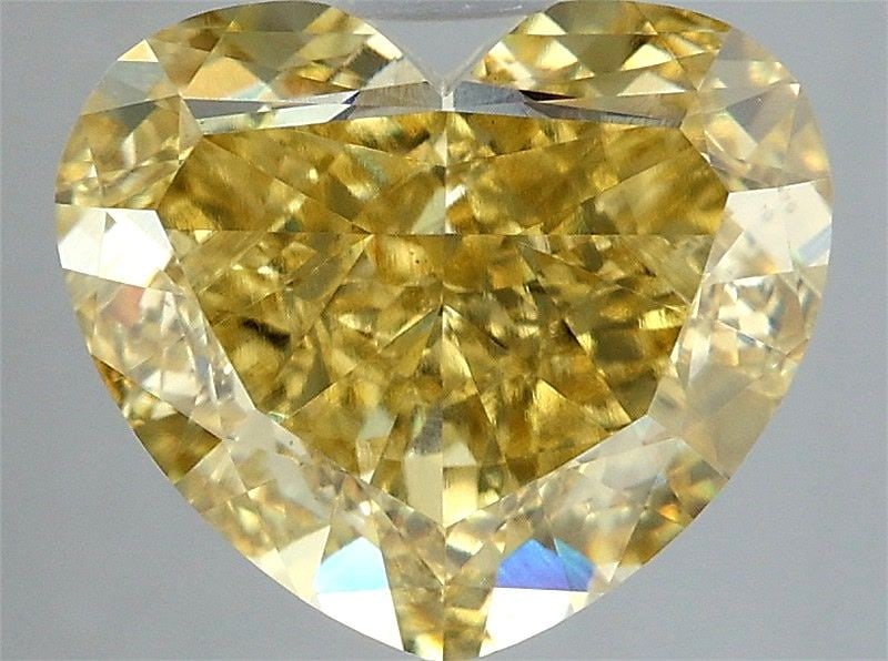 Loose Lab Diamond IGI Heart 4.5ct Fancy Intense Yellow VS1: Loose Lab Diamond IGI Heart 4.5ct Fancy Intense Yellow VS1 Loose Lab Diamond IGI Heart, 4.5ct, Fancy Intense Yellow, VS1 clarity, with Excellent polish and symmetry; certified by IGI, measuring 9.01L