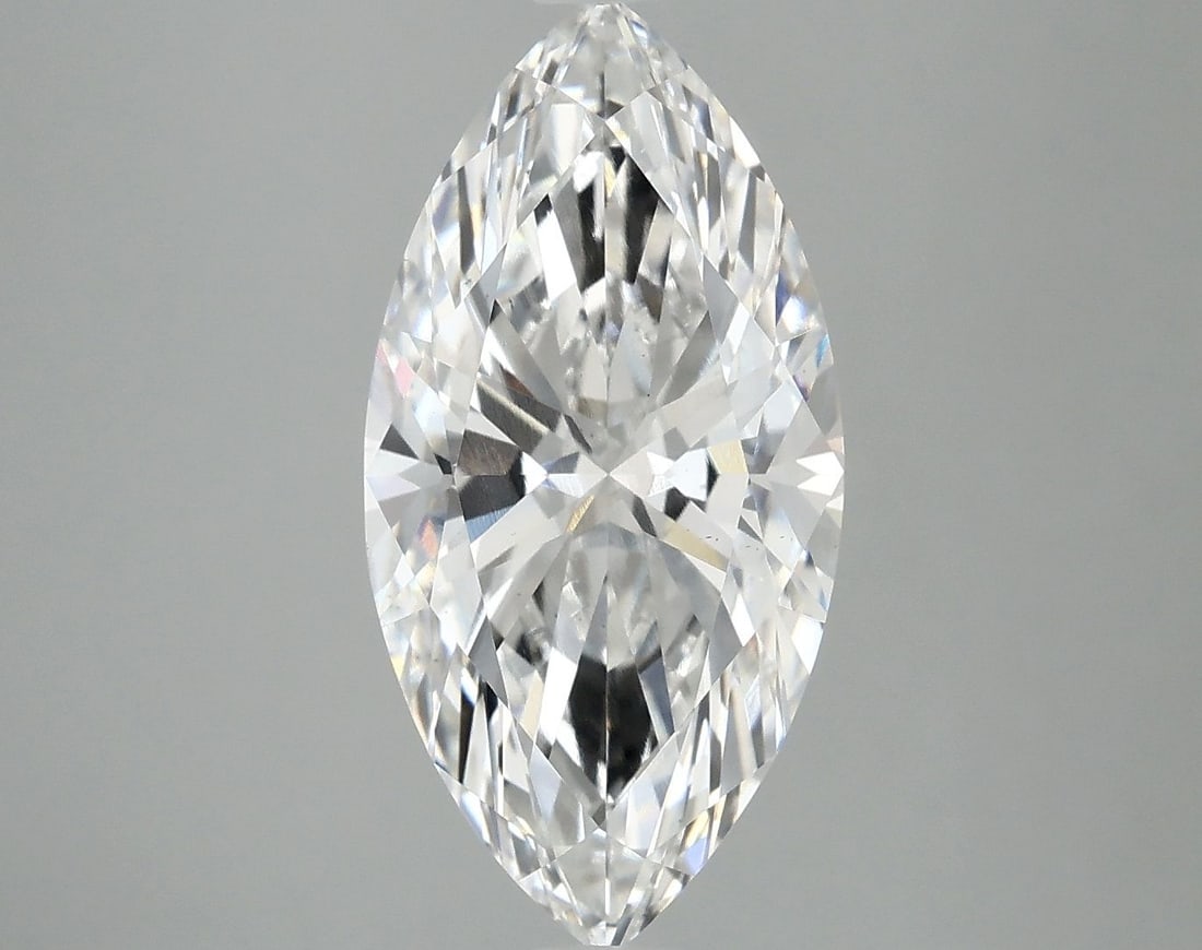 Loose Lab Diamond 4.06ct Marquise IGI E VS2: Loose Lab Diamond 4.06ct Marquise IGI E VS2 Loose lab-grown diamond IGI certified, 4.06ct, marquise cut, color E, clarity VS2, with excellent polish and symmetry, measuring 16.47 x 8.16 x 5.21 mm. 