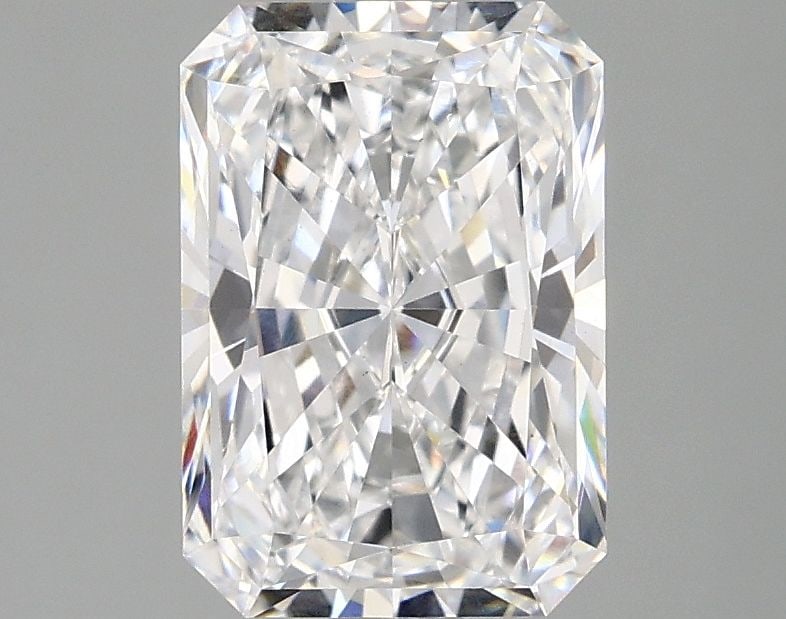 Loose Lab Diamond IGI Radiant 2.08ct D VS1: Loose Lab Diamond IGI Radiant 2.08ct D VS1 Lab-created radiant diamond, 2.08ct, color D, clarity VS1, excellent polish and symmetry, certified by IGI. Item Specifics: Source: This Is A Real Diamond Gr