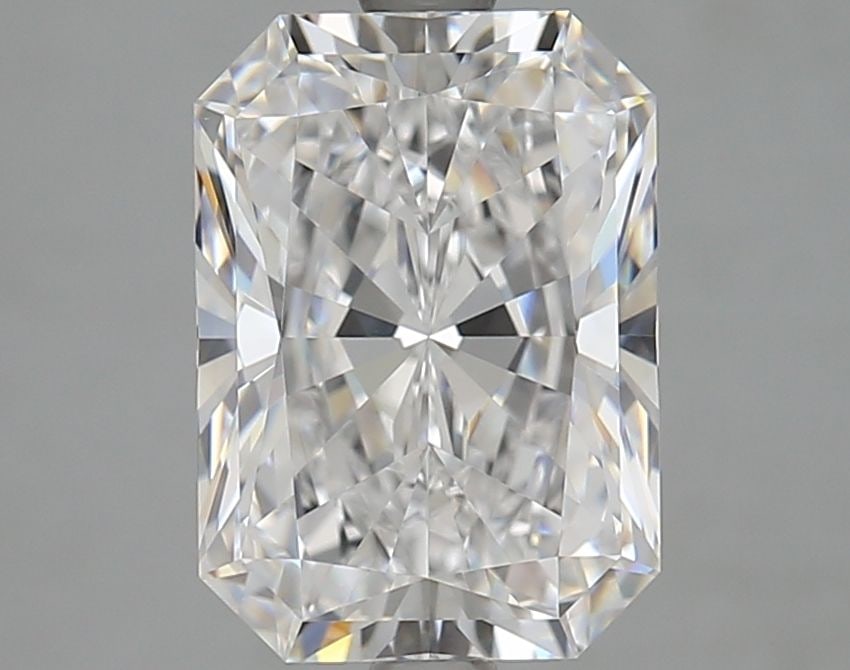 Loose Lab Diamond GIA Radiant 3.5ct D VVS1: Loose Lab Diamond GIA Radiant 3.5ct D VVS1 Loose Lab Diamond GIA Radiant 3.5ct D VVS1, showcasing excellent polish and symmetry, with dimensions of 10.56L x 7.53W x 5.11H, certified by GIA. Item Speci