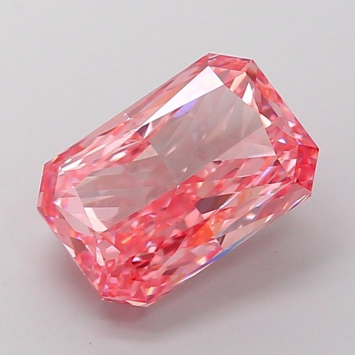 Loose Lab Diamond IGI Radiant 3.52ct Fancy Vivid Pink VVS2: Loose Lab Diamond IGI Radiant 3.52ct Fancy Vivid Pink VVS2 Loose Lab Diamond IGI certified, Radiant cut, 3.52ct, Color Fancy Vivid Pink, Clarity VVS2, with Excellent Polish and Symmetry, measuring 10.