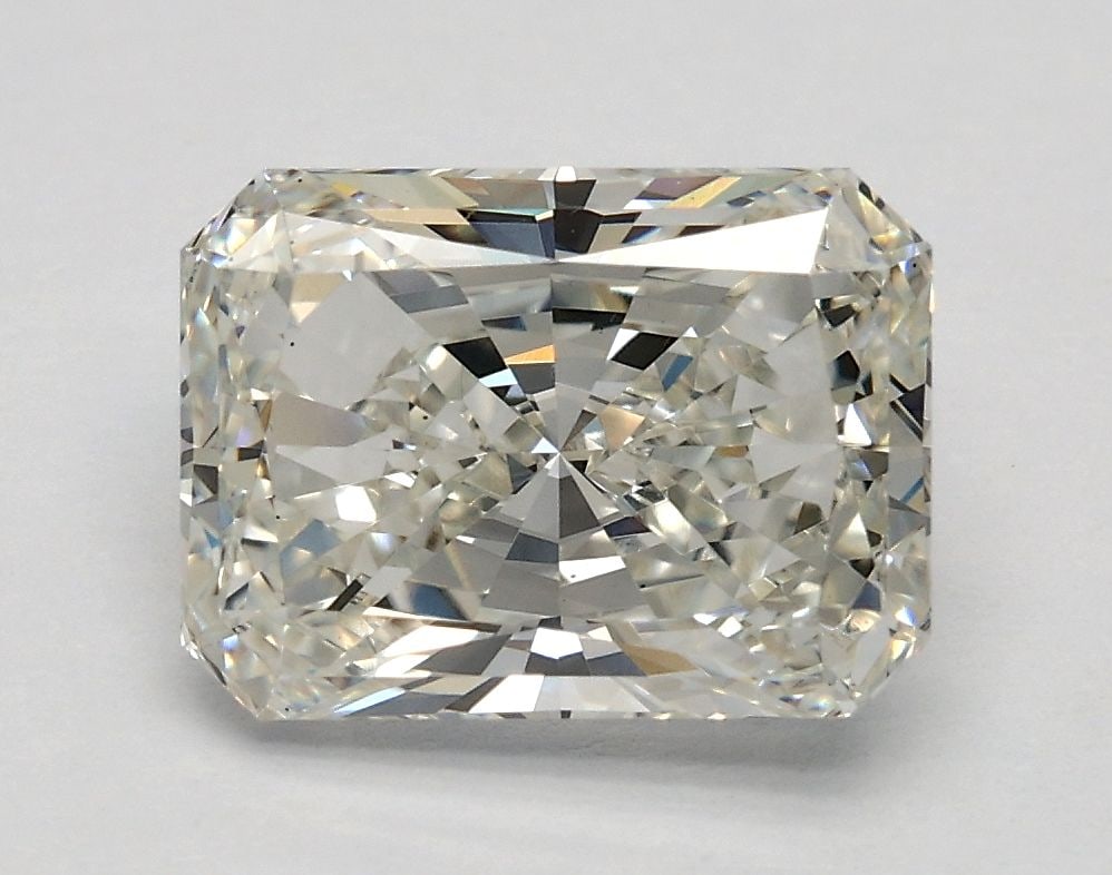 Loose Lab Diamond IGI Radiant 2.09ct H VS1: Loose Lab Diamond IGI Radiant 2.09ct H VS1 Loose Lab Diamond IGI Radiant, weighing 2.09ct with an H color, VS1 clarity, and VG polish and EX symmetry. Certified by IGI. Item Specifics: Source: This Is