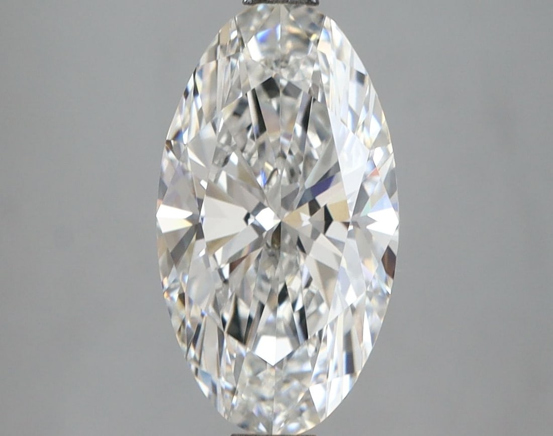 Loose Lab Diamond IGI Oval 2.8ct E VVS2: Loose Lab Diamond IGI Oval 2.8ct E VVS2 Loose Lab Diamond weighing 2.8ct with an Oval cut, E color, and VVS2 clarity, certified by IGI. Item Specifics: Source: This Is A Real Diamond Grown In A Lab No
