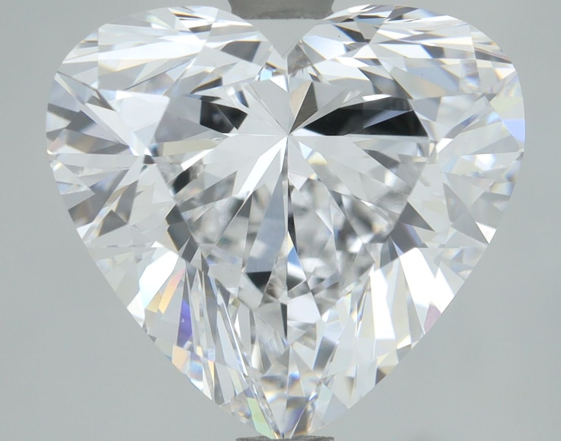 Loose Lab Diamond IGI Heart 3.14ct D VVS2: Loose Lab Diamond IGI Heart 3.14ct D VVS2 Loose Lab Diamond IGI Heart 3.14ct, Color: D, Clarity: VVS2, with excellent polish and symmetry, certified by IGI. Item Specifics: Source: This Is A Real Diam