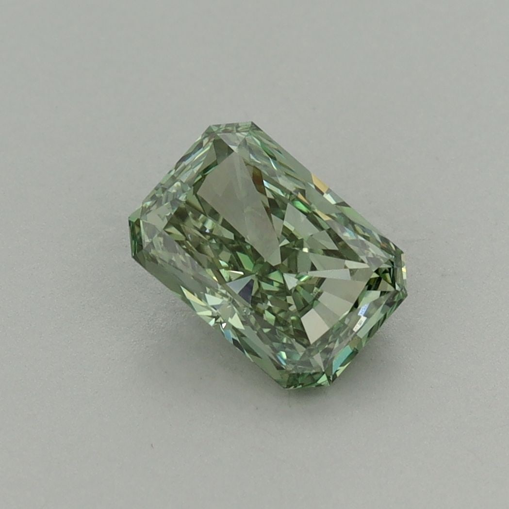 Loose Lab Diamond IGI Radiant 1.2ct Fancy Vivid Green VVS2: Loose Lab Diamond IGI Radiant 1.2ct Fancy Vivid Green VVS2 Loose lab-grown radiant diamond from IGI, 1.2ct, fancy vivid green color, VVS2 clarity, excellent polish and symmetry, measuring 7.41L x 5.22