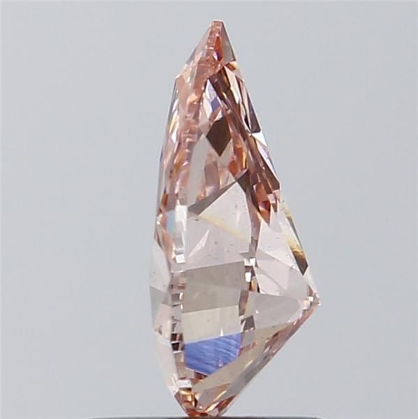 Loose Lab Diamond IGI Pear 1.1ct Fancy Vivid Pink SI1: Loose Lab Diamond IGI Pear 1.1ct Fancy Vivid Pink SI1 Loose Lab Diamond IGI Pear 1.1ct Fancy Vivid Pink SI1, featuring exceptional polish and symmetry, with measurements of 9.07L x 5.74W x 3.55H, cert
