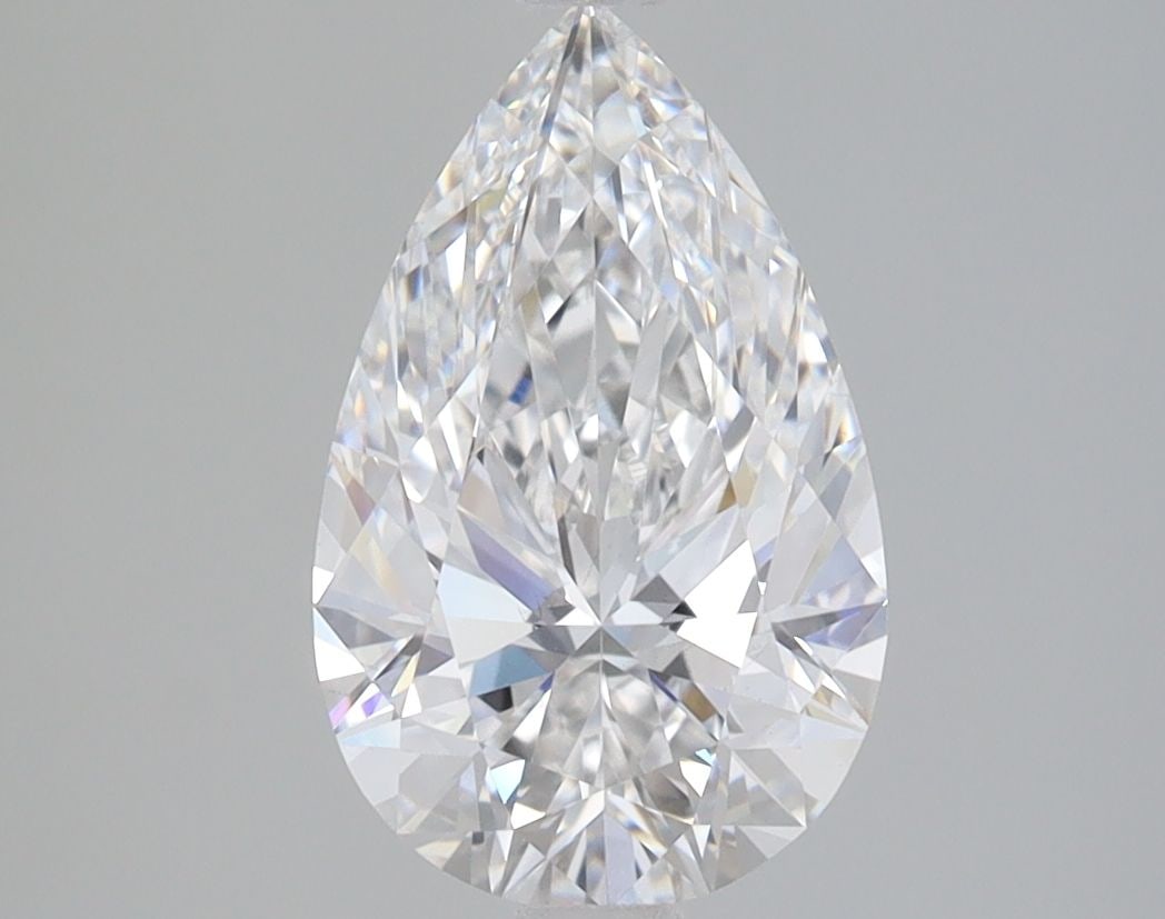 Loose Lab Diamond IGI Pear 2.1ct F VS2: Loose Lab Diamond IGI Pear 2.1ct F VS2 This 2.1ct loose lab diamond in a pear shape features a color grade of F and clarity of VS2, with excellent polish and symmetry, certified by IGI. Item Specifics