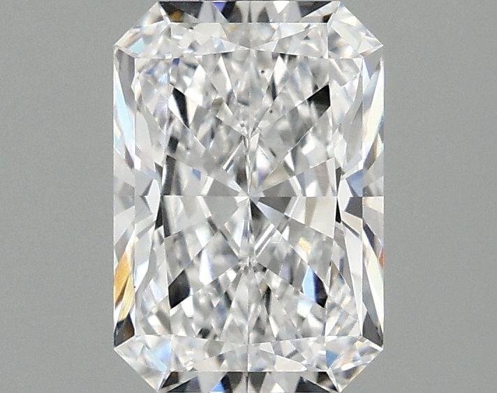 Loose Lab Diamond IGI Radiant 1.57ct D VS1: Loose Lab Diamond IGI Radiant 1.57ct D VS1 Loose Lab Diamond IGI Radiant 1.57ct D VS1, with excellent polish and symmetry, and dimensions of 8.26L x 5.67W x 3.85H. Item Specifics: Source: This Is A Re