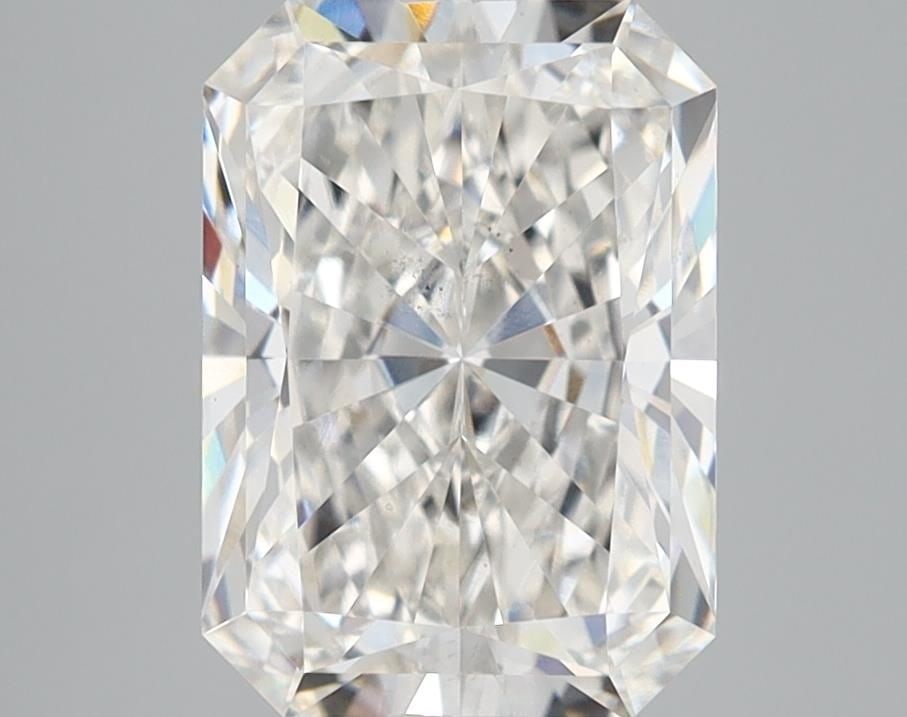 Loose Lab Diamond IGI Radiant 2.83ct G VS2: Loose Lab Diamond IGI Radiant 2.83ct G VS2 Loose Lab Diamond IGI Radiant, weighing 2.83ct, has a G color grade and VS2 clarity, with excellent polish and symmetry. This IGI certified diamond measures