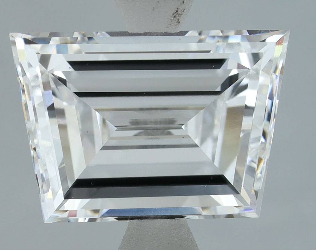 Loose Lab Diamond IGI Tapered Baguette 2.0ct E VS1 (1 of 1)