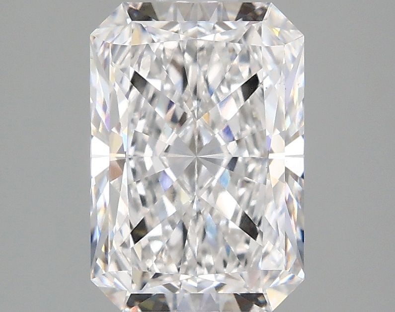 Loose Lab Diamond IGI Radiant 2.09ct E VS1: Loose Lab Diamond IGI Radiant 2.09ct E VS1 Loose Lab Diamond IGI Radiant 2.09ct E VS1 with excellent polish and symmetry, certified by IGI, measures 9.2L x 6.35W x 4.15H. Item Specifics: Source: This
