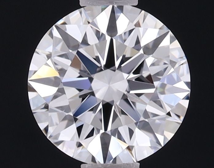 Ideal Loose Lab Diamond IGI Round 1.01ct E IF: Ideal Loose Lab Diamond IGI Round 1.01ct E IF This ideal loose lab-grown diamond weighs 1.01ct, is E in color, and has a clarity grade of IF, certified by IGI. Item Specifics: Source: This Is A Real D