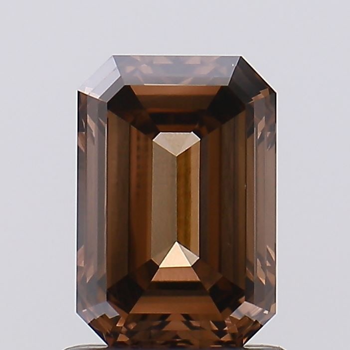 Loose Lab Diamond IGI Emerald 1.01ct Fancy Brown VVS2: Loose Lab Diamond IGI Emerald 1.01ct Fancy Brown VVS2 This 1.01ct Loose Lab Diamond is an emerald shape with Fancy Brown color and VVS2 clarity, certified by IGI, measuring 7.0L x 4.73W x 3.01H. Item