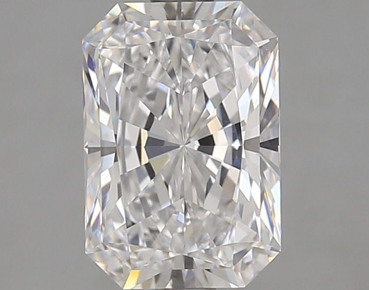 Loose Lab Diamond GIA Radiant 2.35ct D VVS2: Loose Lab Diamond GIA Radiant 2.35ct D VVS2 This 2.35ct Loose Lab Diamond is a radiant cut with D color and VVS2 clarity, certified by GIA, measuring 9.51L x 6.51W x 4.45H. Item Specifics: Source: Thi