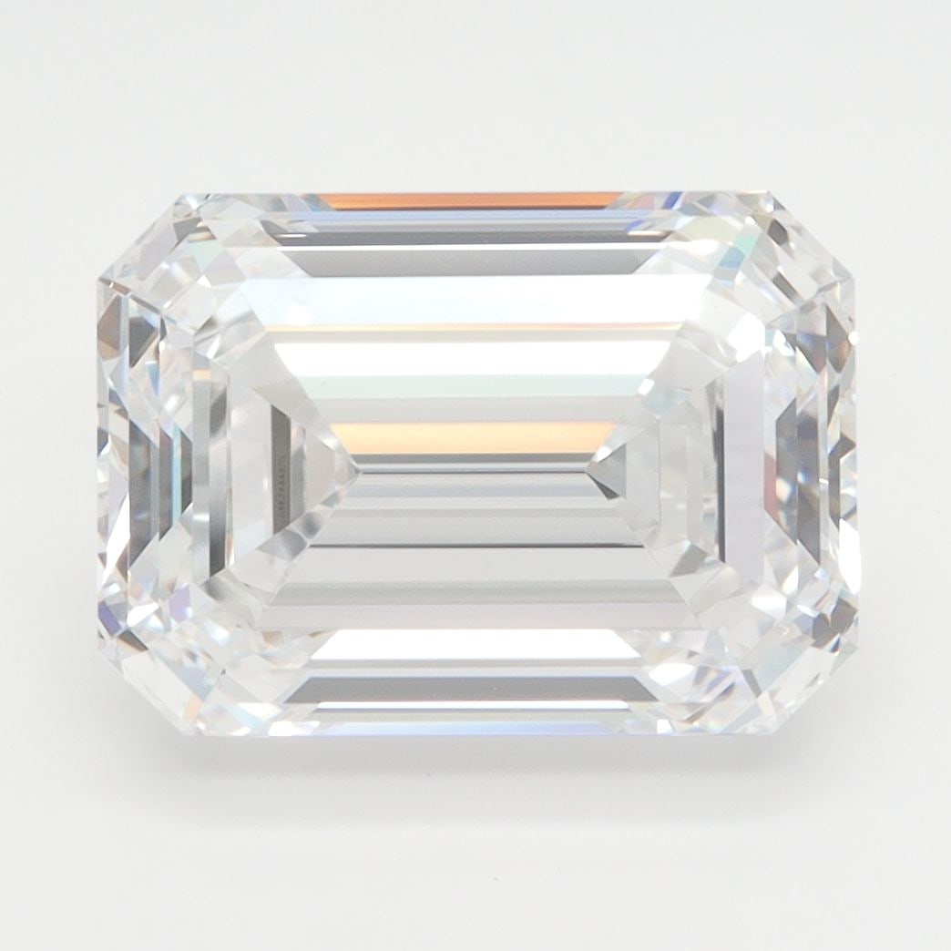 Loose Lab Diamond IGI Emerald 5.0ct D VVS1: Loose Lab Diamond IGI Emerald 5.0ct D VVS1 5.0ct D VVS1 loose lab diamond in emerald cut, measuring 11.41L x 8.14W x 5.4H, certified by IGI. Item Specifics: Source: This Is A Real Diamond Grown In A L