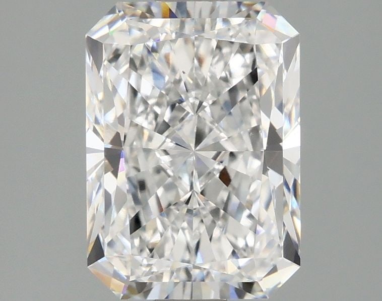 Radiant 2.06ct D VS1 - Loose Lab Diamond IGI: Radiant 2.06ct D VS1 - Loose Lab Diamond IGI The 2.06ct Radiant loose lab diamond features a color grade of D and VS1 clarity, boasting excellent polish and symmetry, certified by IGI. Item Specifics: